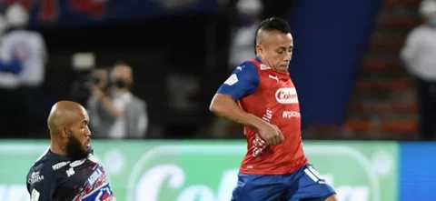 Vladimir Hernández, figura de Medellín/ Vizzorimage