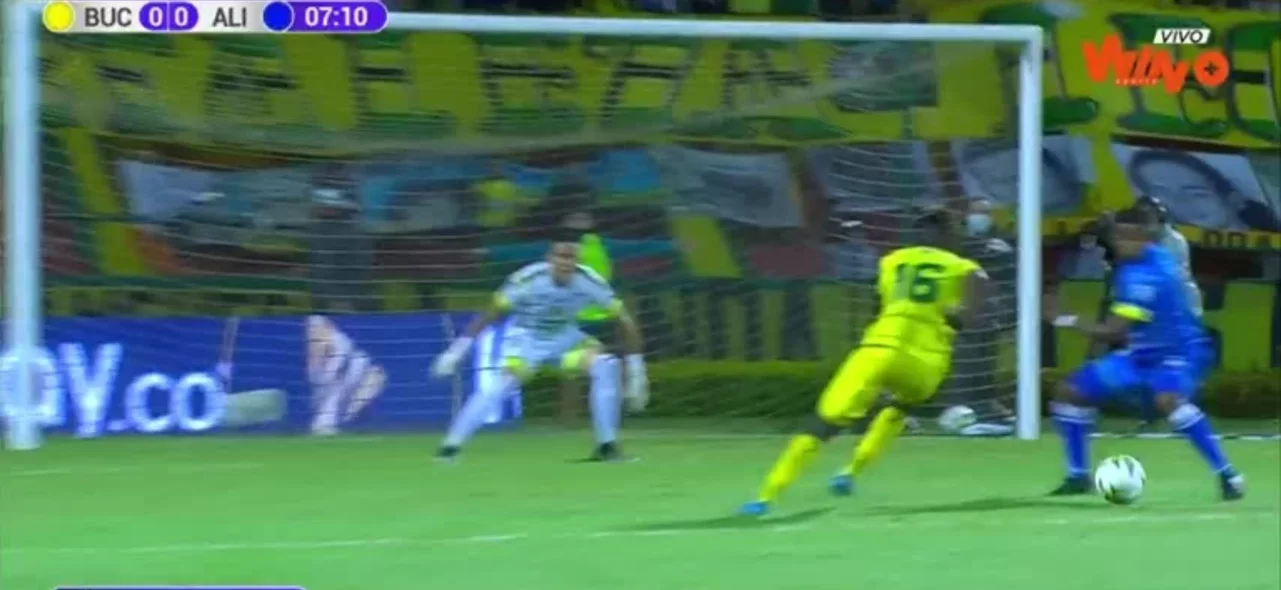 Arqueros, protagonistas en Bucaramanga vs. Alianza