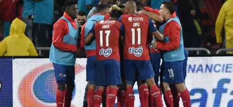 Medellín venció a América / VizzorImage