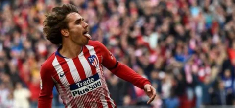 Antoine Griezmann vuelve a Atlético de Madrid / AFP