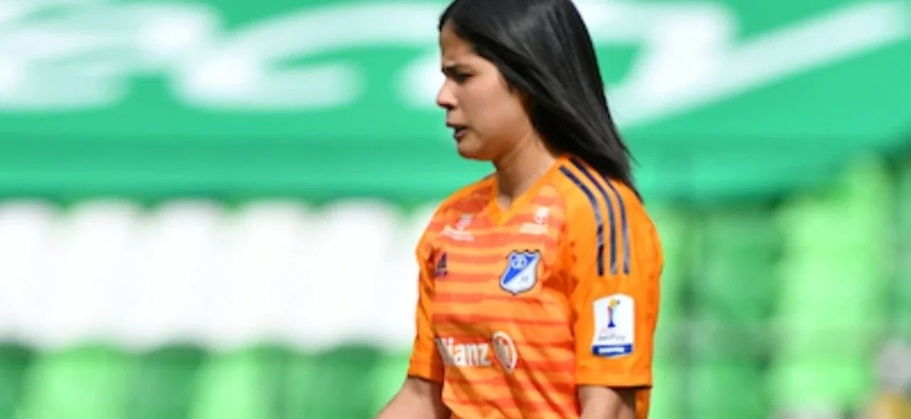 Karen Murillo, arquera de Millonarios. / Foto: VizzorImage