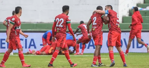 Patriotas ganó por la mínima diferencia | Foto: VizzorImage / Macgiver Baron