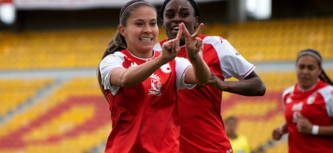 Santa Fe derrotó 3-0 a Millonarios en la Liga Femenina. / Foto: VizzorImage - Samuel Norato