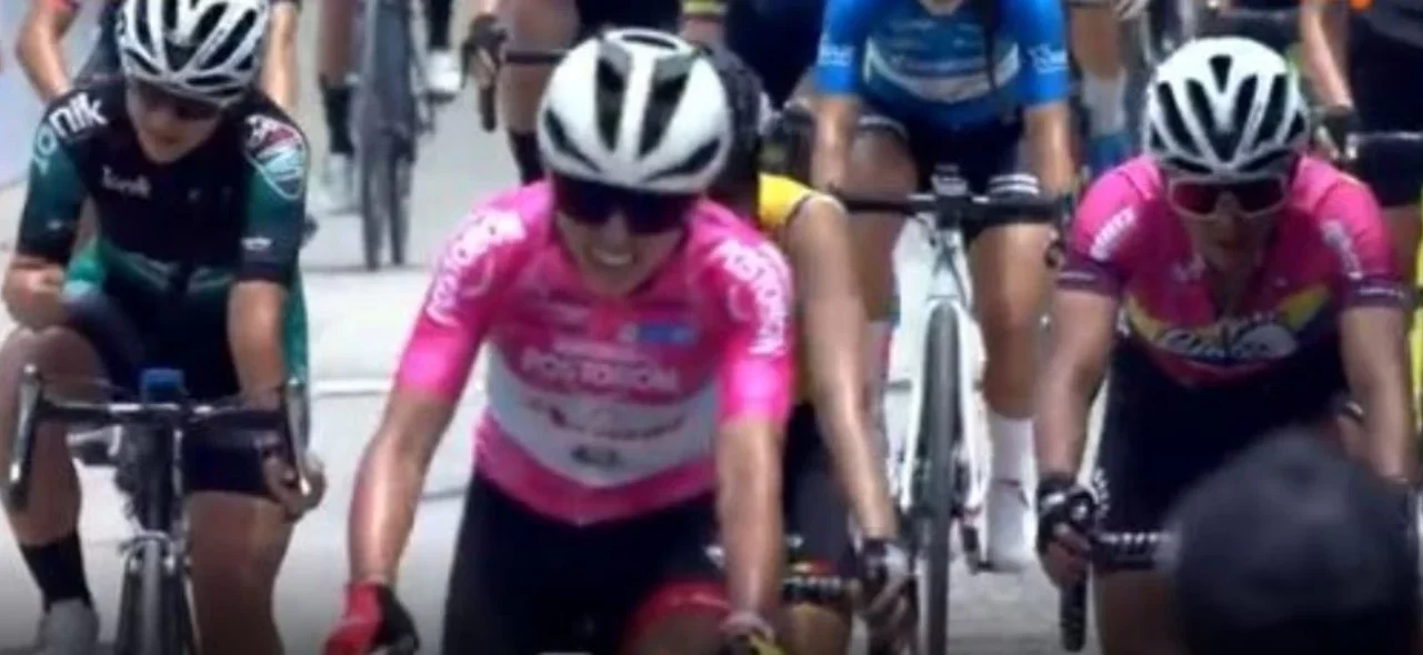 Aranza Villalón, ciclista chilena