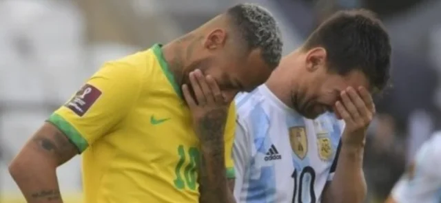 El partido Brasil vs. Argentina fue suspendido. / Foto: AFP