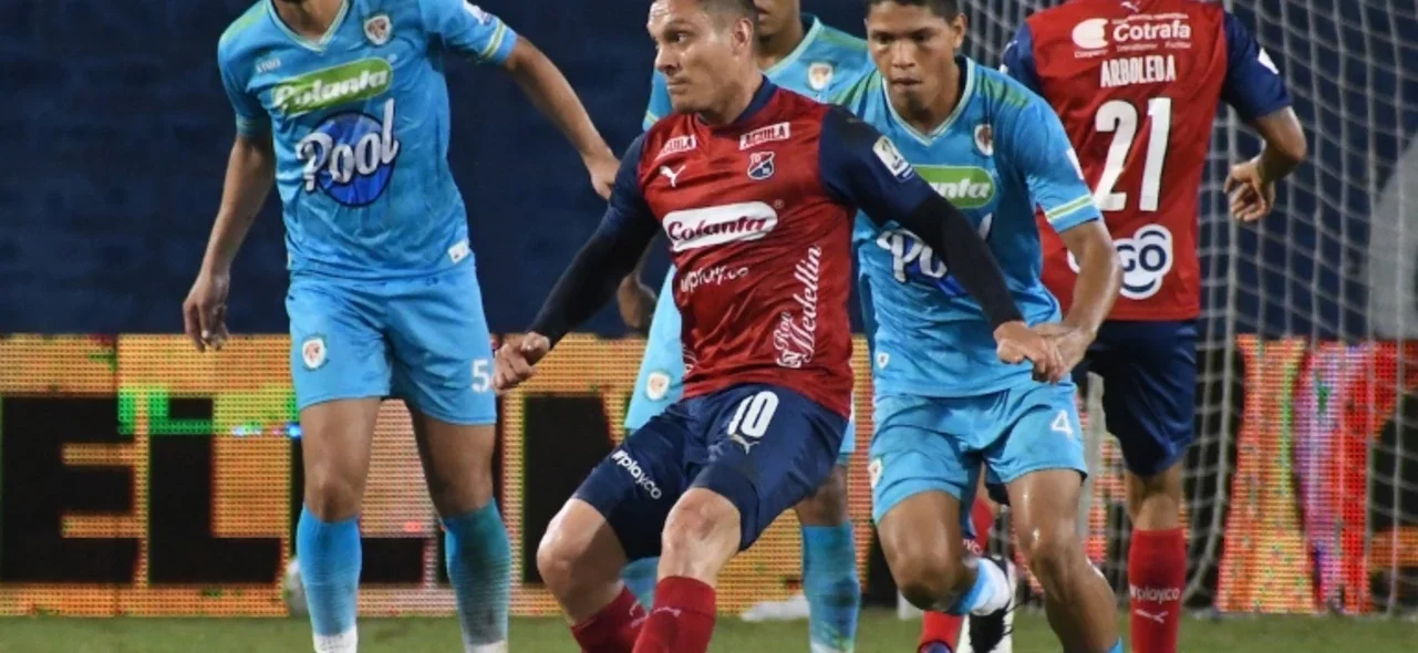 Jaguares recibió a Medellín en la fecha 9 de la Liga BetPlay Dimayor / Foto: VizzorImage / Andres Felipe Lopez