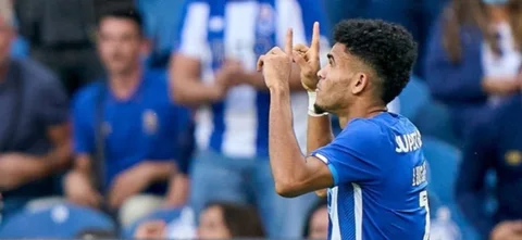 Luis Díaz, figura de Porto/ AFP