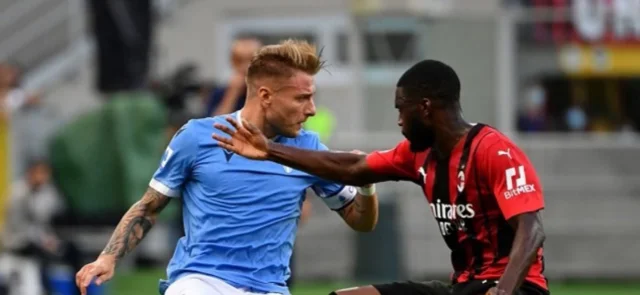 Milán y Nápoli son los únicos con 9 puntos de 9/ AFP