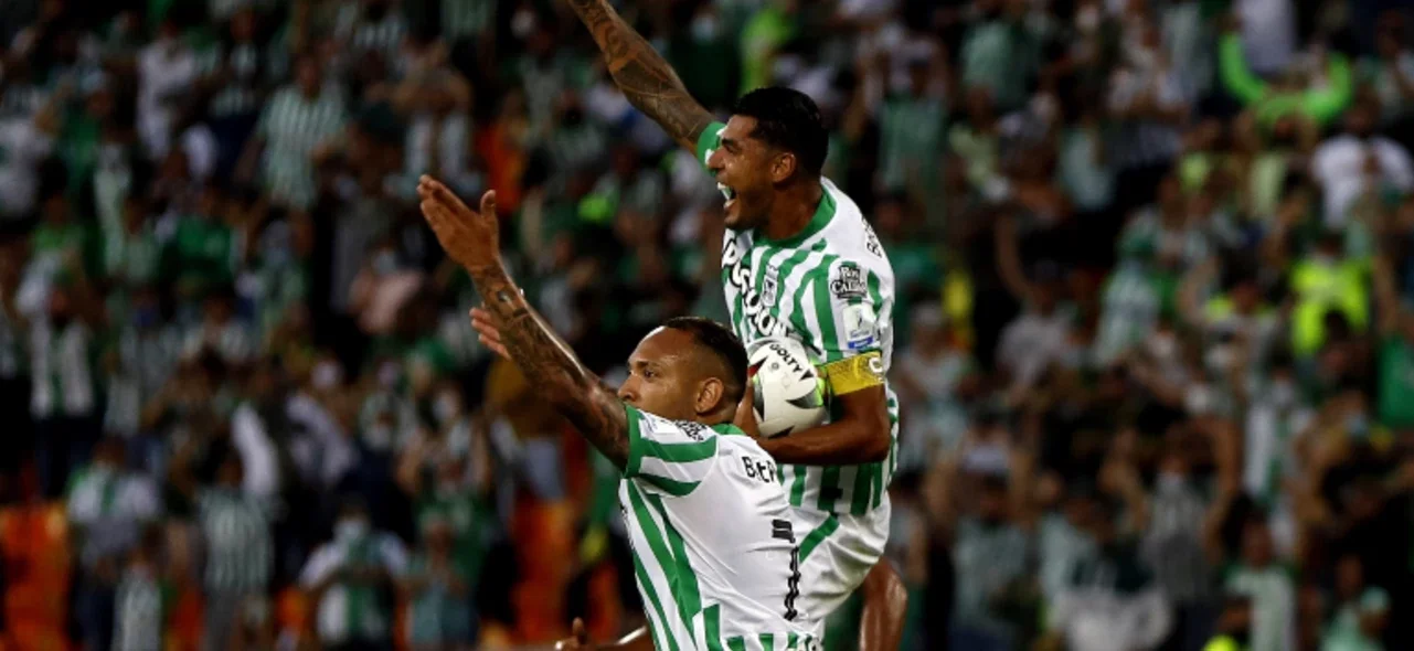 Nacional venció a Santa Fe 1-0 y llevó la llave a los penales. Foto: VizzorImage /Juan A. Cardona