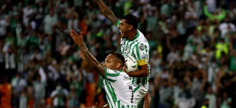 Nacional venció a Santa Fe 1-0 y llevó la llave a los penales. Foto: VizzorImage /Juan A. Cardona