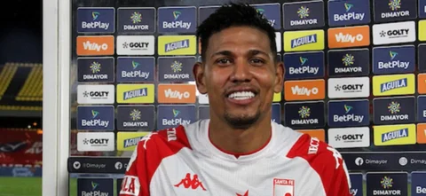 Alexander Mejía, figura de Santa Fe/ Vizzorimage