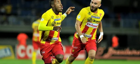 Pereira se impuso 2-1 desde el punto penal. / Foto: VizzorImage - Ricardo Vejarano