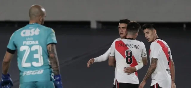 River Plate es segundo en la Superliga/ AFP