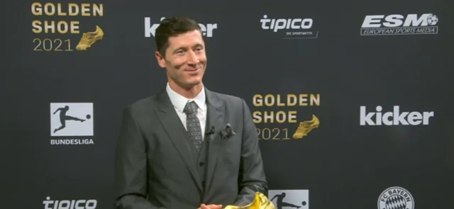 Lewandowski explicando su récord