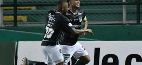 Cali derrotó a Pereira / VizzorImage