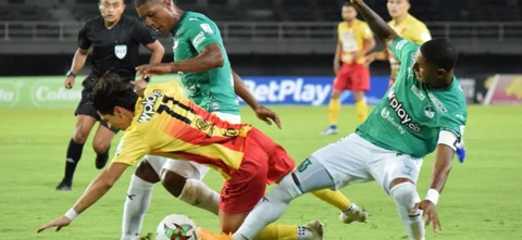 Deportivo Cali vs Pereira en 2021-I / Foto VizzorImage