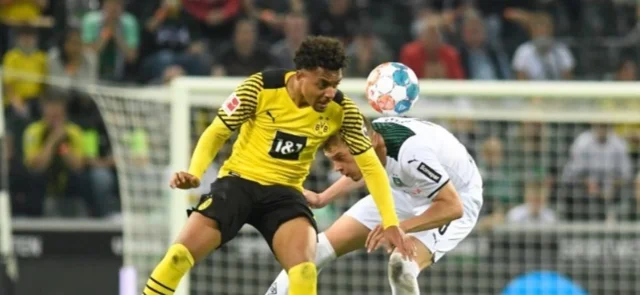 Dortmund se quedó con 12 puntos/ AFP