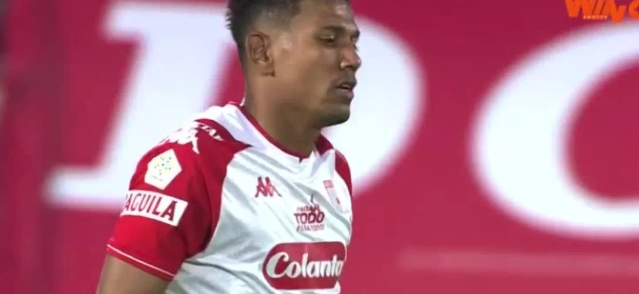 Oportunidad de Alexander Mejía frente a Pasto.