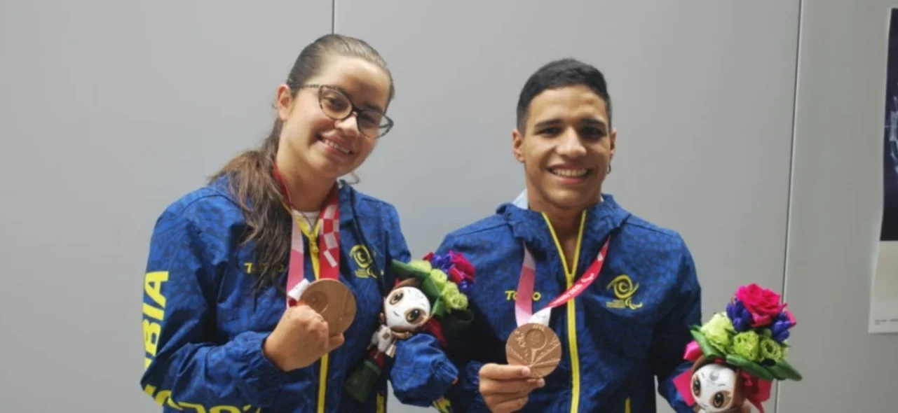 Laura González y Carlos Daniel Serrano, medallistas de Colombia en Tokyo 2020. / Foto: CPC