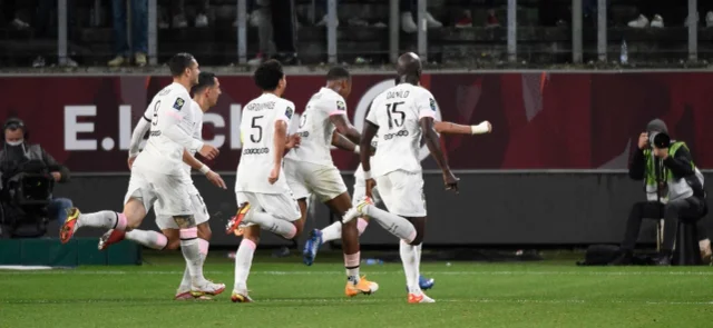 PSG ganó en el último suspiro / AFP