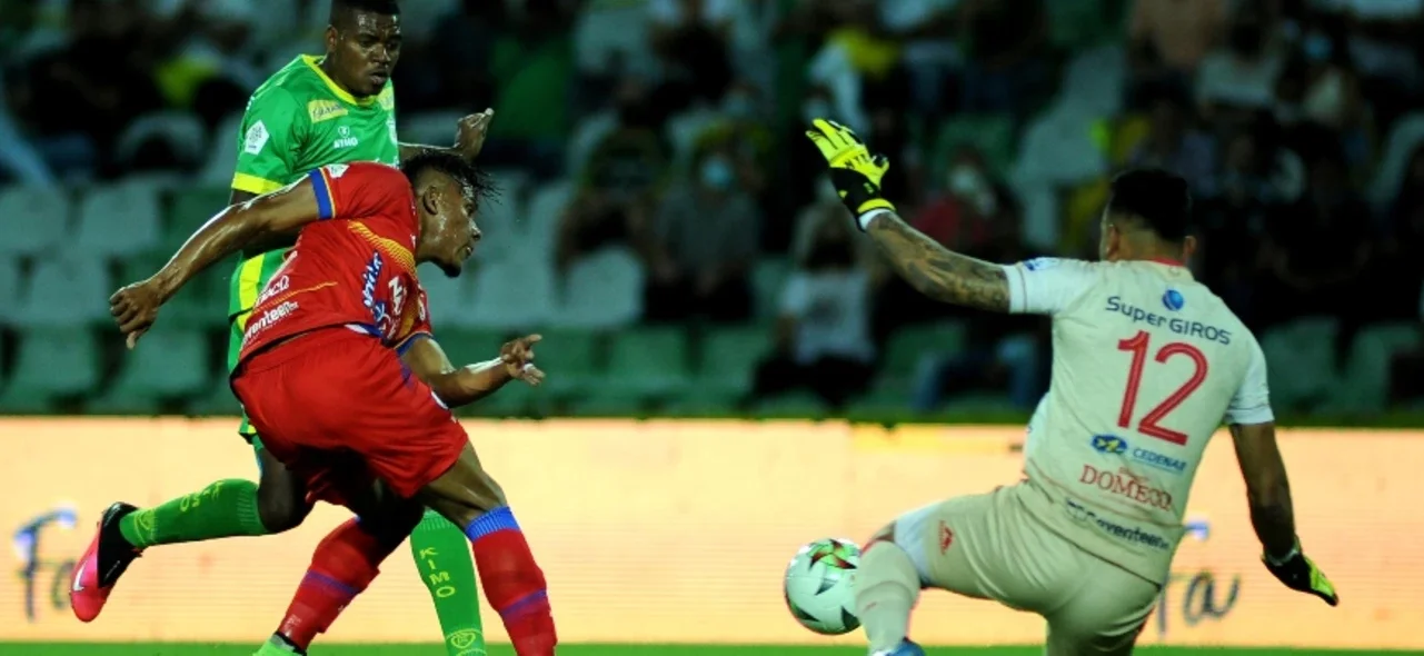 Quindío 1-2 Pasto / Foto VizzorImage