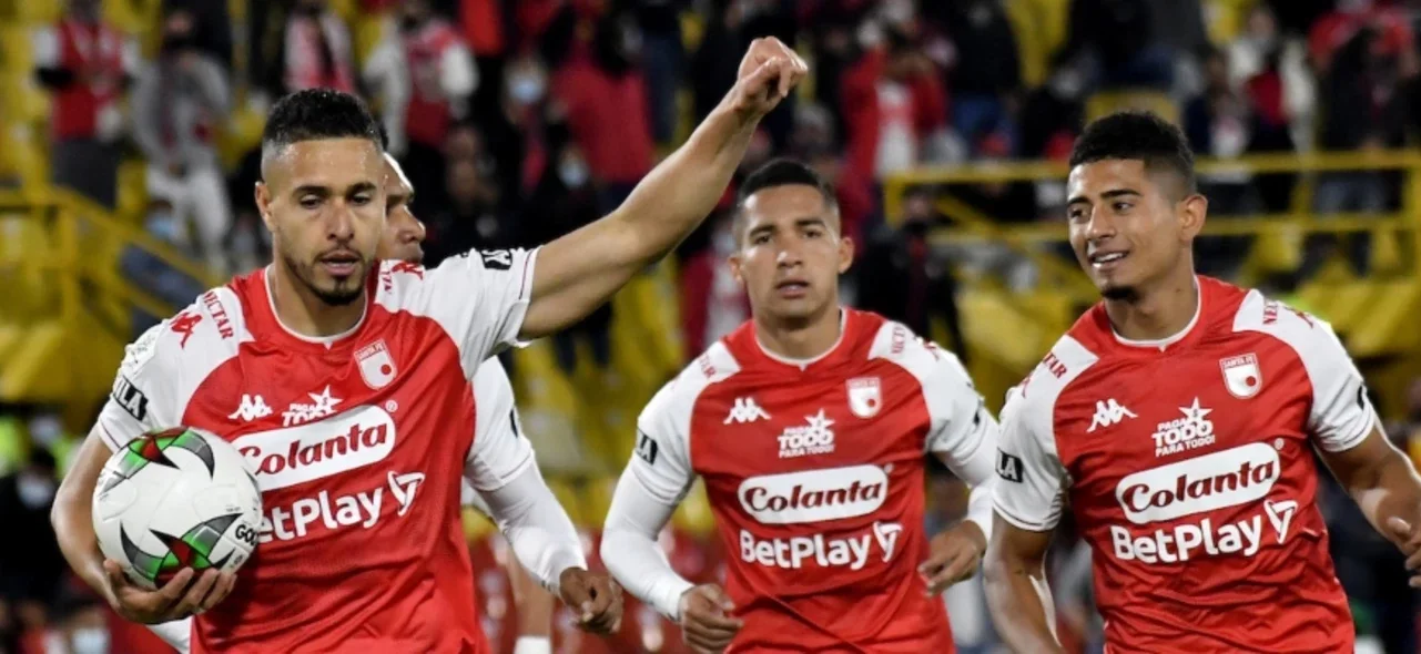 Santa Fe tiene 6 puntos en la Liga BetPlay. / Foto: VizzorImage - Luis Ramirez