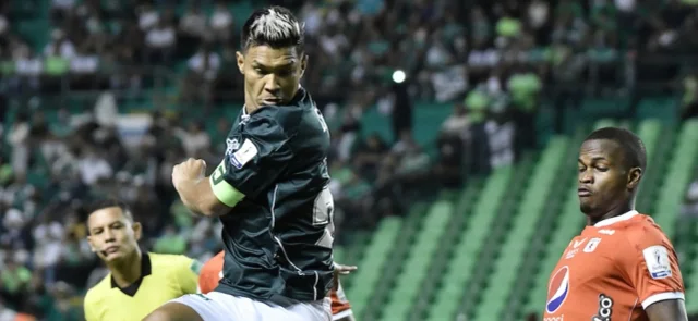 Teo, baja sensible en Cali para la Copa BetPlay | Foto: VizzorImage / Gabriel Aponte