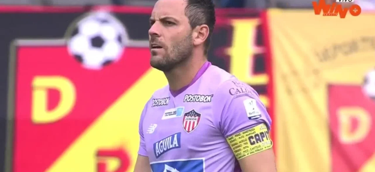 Sebastián Viera, arquero de Junior.