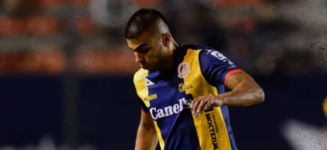 Jhon Duque, futbolista colombiano/ San Luis