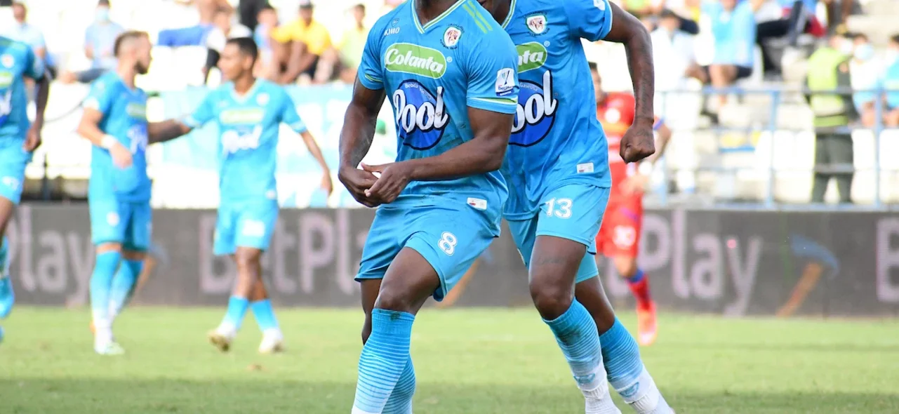 Jaguares celebra el triunfo sobre Pasto / Foto VizzorImage