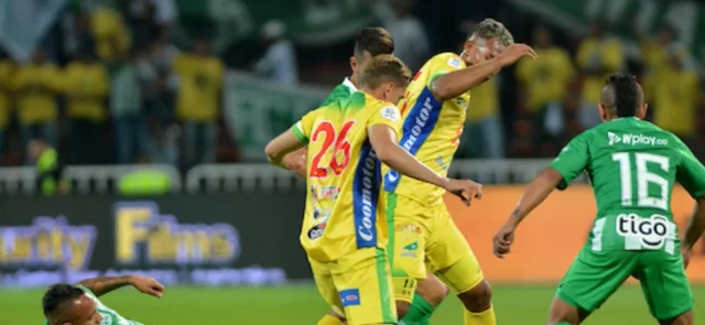 Huila está a 11 puntos de la salvación/ Vizzorimage