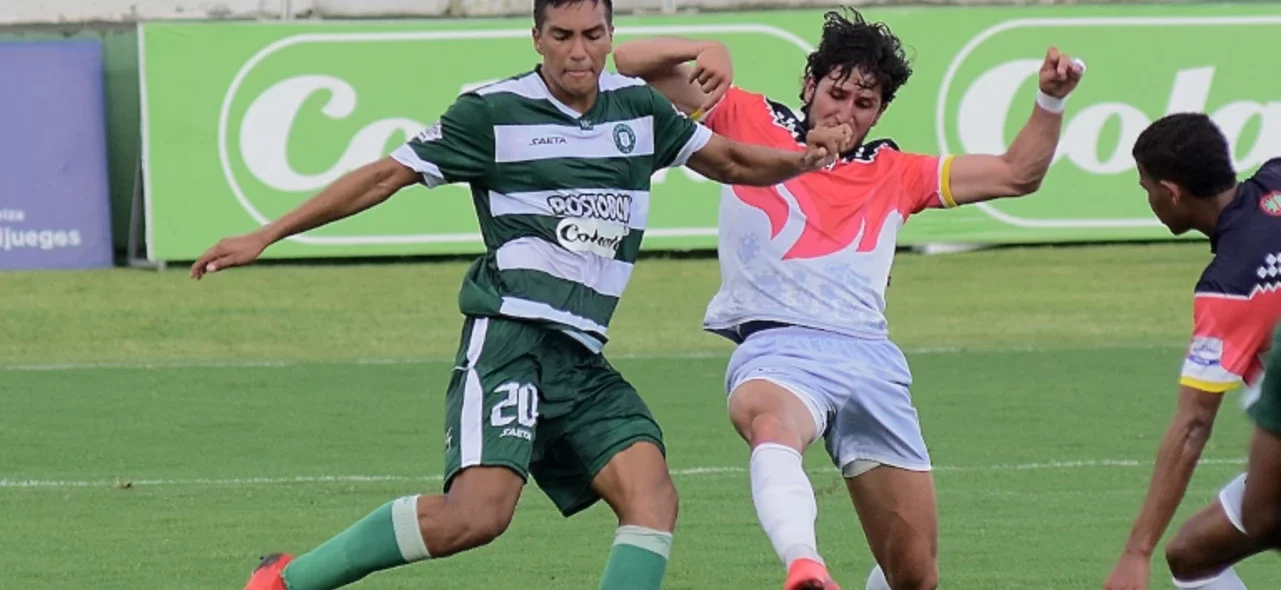 Valledupar empató 1-1 con Fortaleza. / Foto: VizzorImage - Adamis Guerra