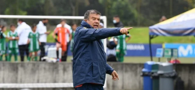Nelson Abadlía, entrenador de la Selección Colombia Femenina Sub 20/ FCF