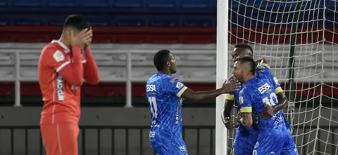 América empató 1-1 con Alianza Petrolera. / Foto: VizzorImage - Gabriel Aponte