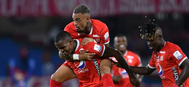 América recibirá a Santa Fe en la final ida de la Superliga. / Foto: VizzorImage - Nelson Ríos