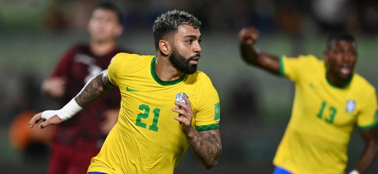 Brasil le remontó a Venezuela / AFP