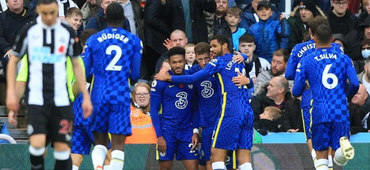 Chelsea celebró con goleada / AFP