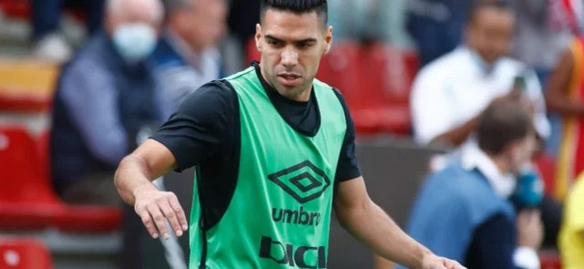 Falcao arrancó desde el banco / Foto AFP