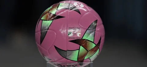 El fútbol y las mujeres, una unión que cada vez toma más fuerza | Foto: VizzorImage / Gabriel Aponte