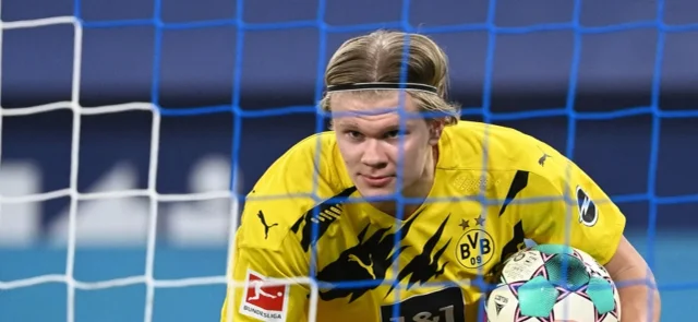 Haaland será baja de Borussia Dortmund / Foto AFP