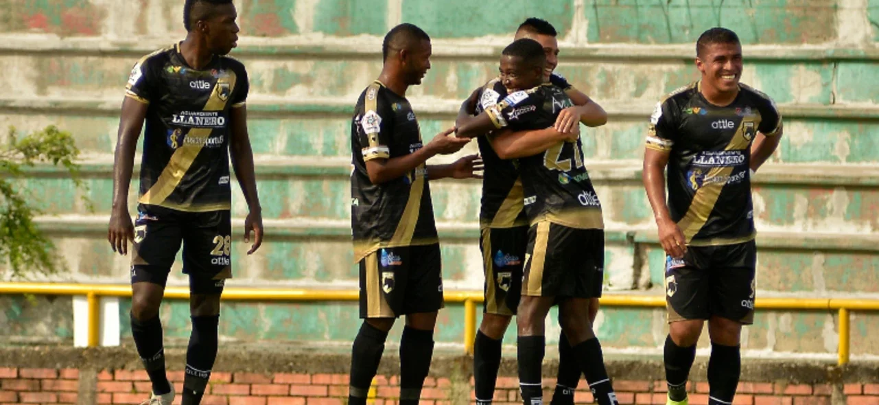 Llaneros superó 4-3 a Leones en el Torneo BetPlay. Foto: VizzorImage / Juan Herrera