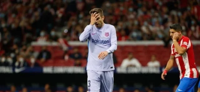 Pique en la derrota ante Atlético de Madrid / Foto AFP