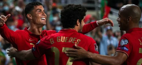 Cristiano Ronaldo se reportó con triplete / AFP