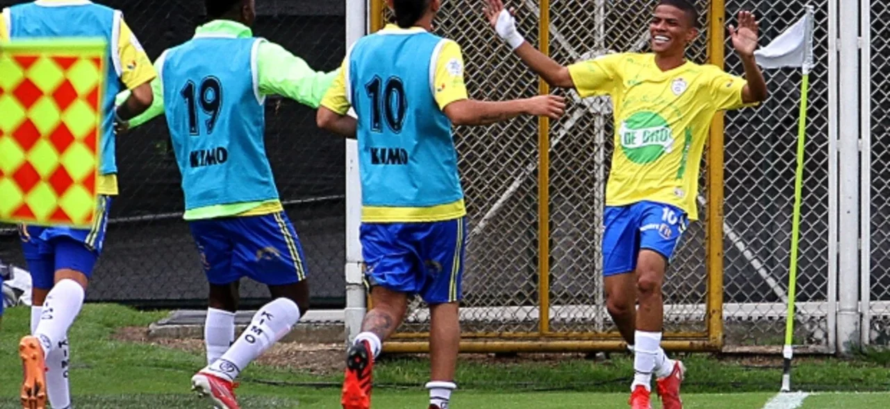 Real Cartagena derrotó 1-2 a Tigres. / Foto: VizzorImage - Felipe Caicedo