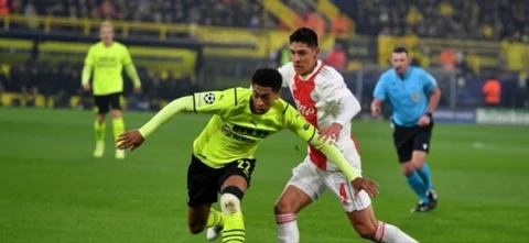 Dortmund se quedó con un hombre menos por la expulsión de Hummels/ AFP