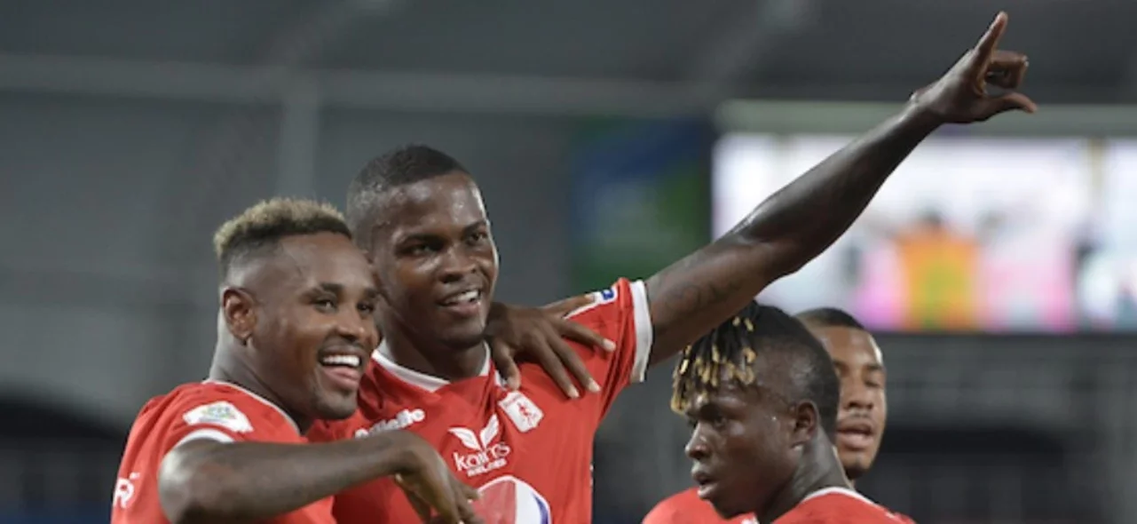 América visitará a Pereira en la última fecha/ Vizzorimage