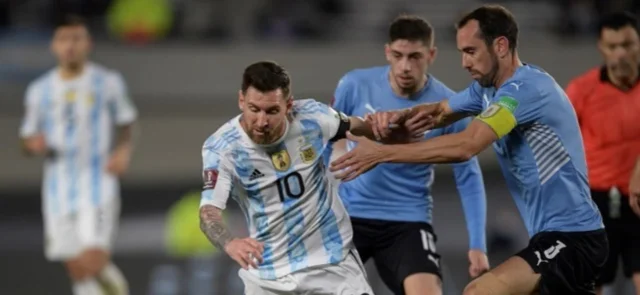 Argentina goleó a Uruguay en su último encuentro/ AFP