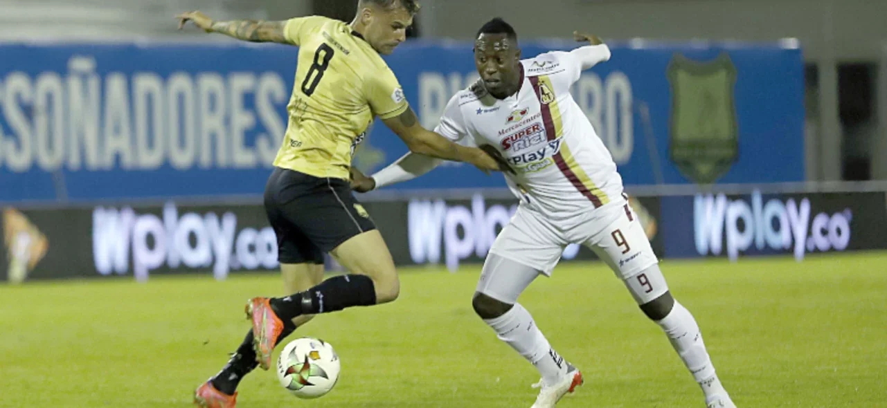 Águilas Doradas y Tolima empataron 1-1. Foto: VizzorImage / Juan Augusto Cardona