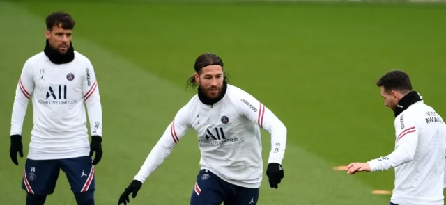 Entrenamiento de PSG antes del juego ante Nantes / Foto AFP