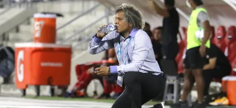 Habla Alberto Gamero, DT de Millonarios. Foto: VizzorImage / Jairo Cassiani